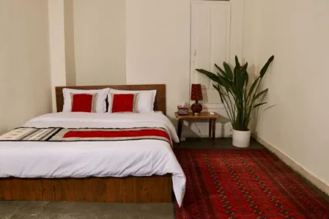اتاق خصوصی دو نفره ایوان