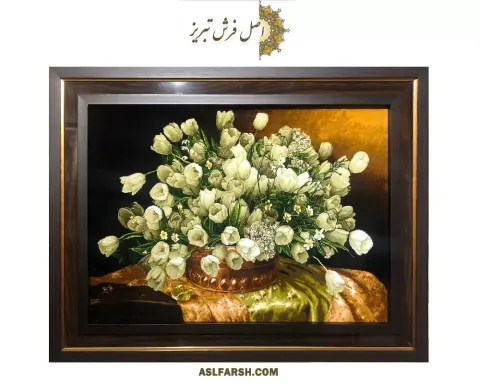 تابلو فرش دستباف سبد گل لاله