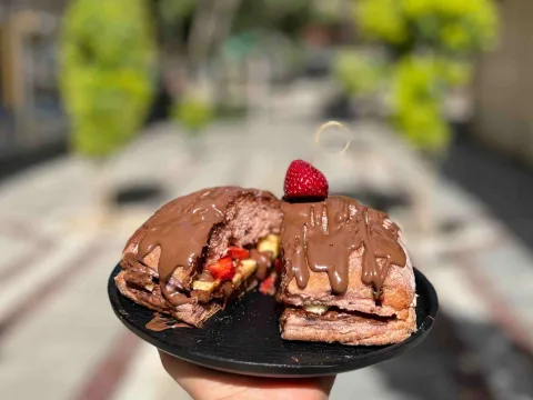 تصویر ۱ از کافه گاف